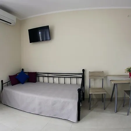 Lalezas Apartment *