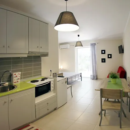 Apartment Lalezas Tolo